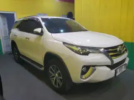 Dp 48jt Toyota Fortuner VRZ Diesel Matic 2016 Pmk 2017 # Solar
