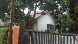 Jual Rumah + Tanah Luas
Pondok Timur Indah Mustikajaya
Bekasi Timur