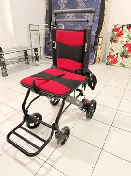 Kursi roda lipat (GEA medical)