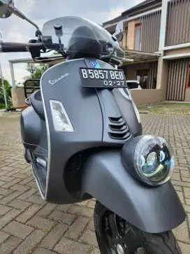 VESPA SEI GIORNI 300cc ISTIMEWA