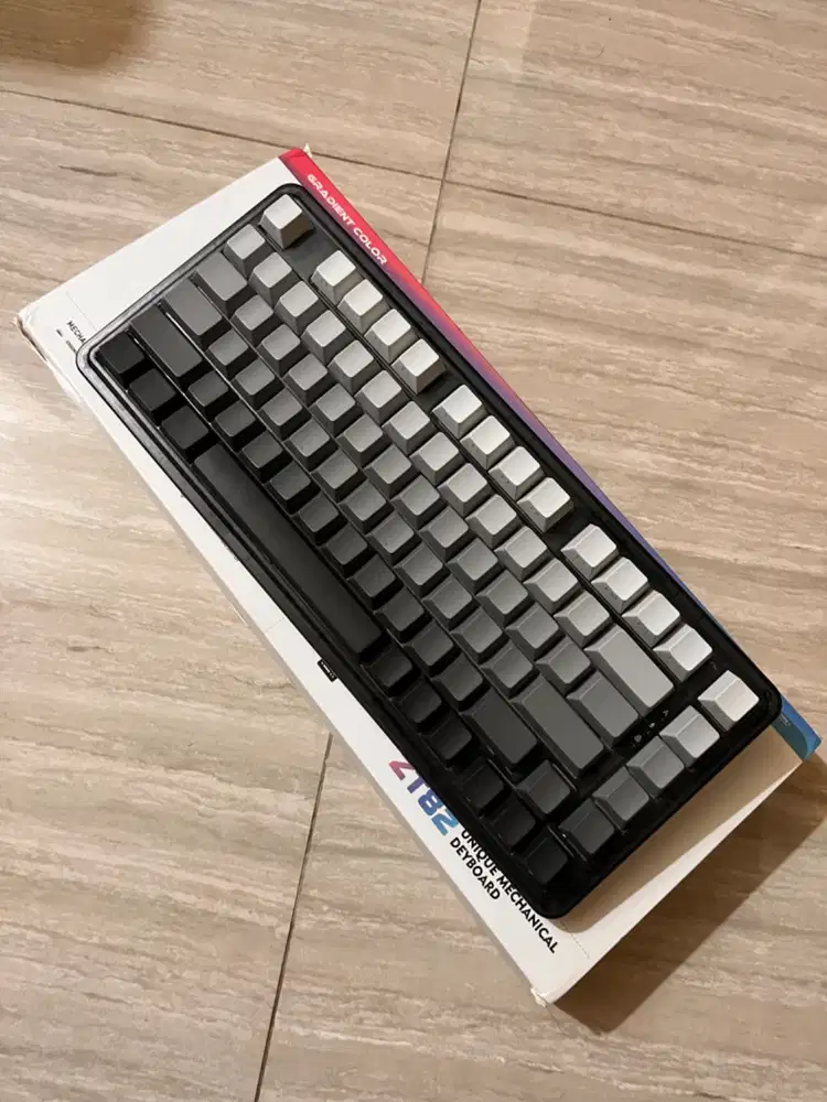 Mechanical Keyboard ZT82