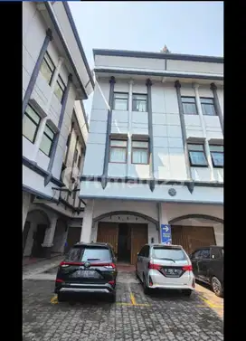 Super MURAH Butuh Cepat Ruko 3 Lantai di Thamrin Square Tengah Kota