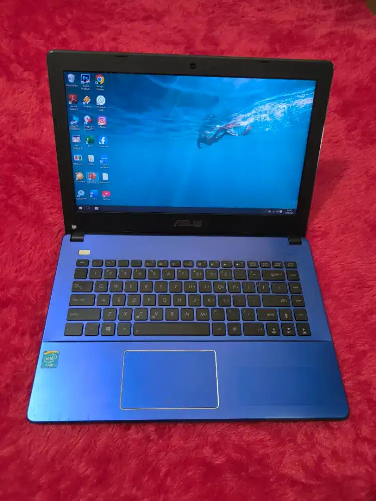 Dijual laptop asus slim,intel celeron ram 6 gb,hdd 500 gb