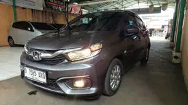 KM 8 ribu Dp 17 Jt Honda Brio E Satya CVT Matic 2023 Grey