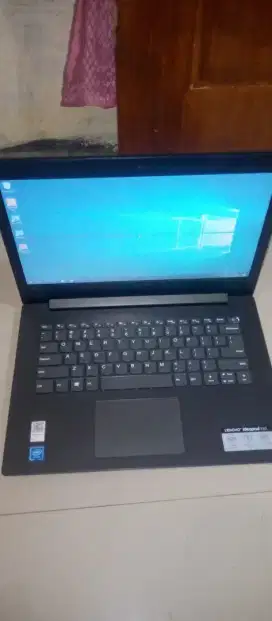 Dijual laptop Lenovo Ideapad 330