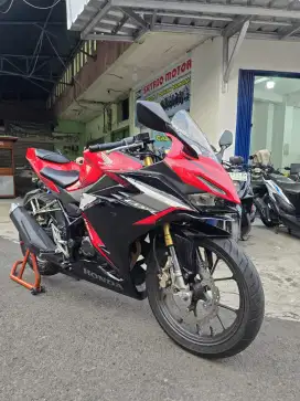 DP MINIM 500 CASH KREDIT NEW HONDA CBR 150R THN 2021 PAJAK IDUP