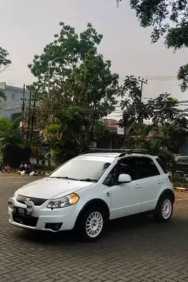 Jual Suzuki SX 4 matic