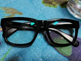 Jual kacamata baca