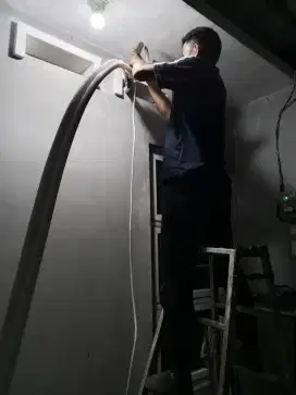 SERVICE AC , CUCI AC , BONGKAR PASANG AC