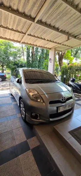Toyota Yaris 2012 S Limited AT – Keyless, Tangan 1, Odo 60rb, Pjk pnjg