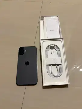 Iphone 16plus 128GB warna hitam Garansi sampai April 2026138
