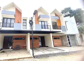 Dijual Rumah 2 Lantai Di Serpong Tangsel, Dekat Pasar Modern BSD