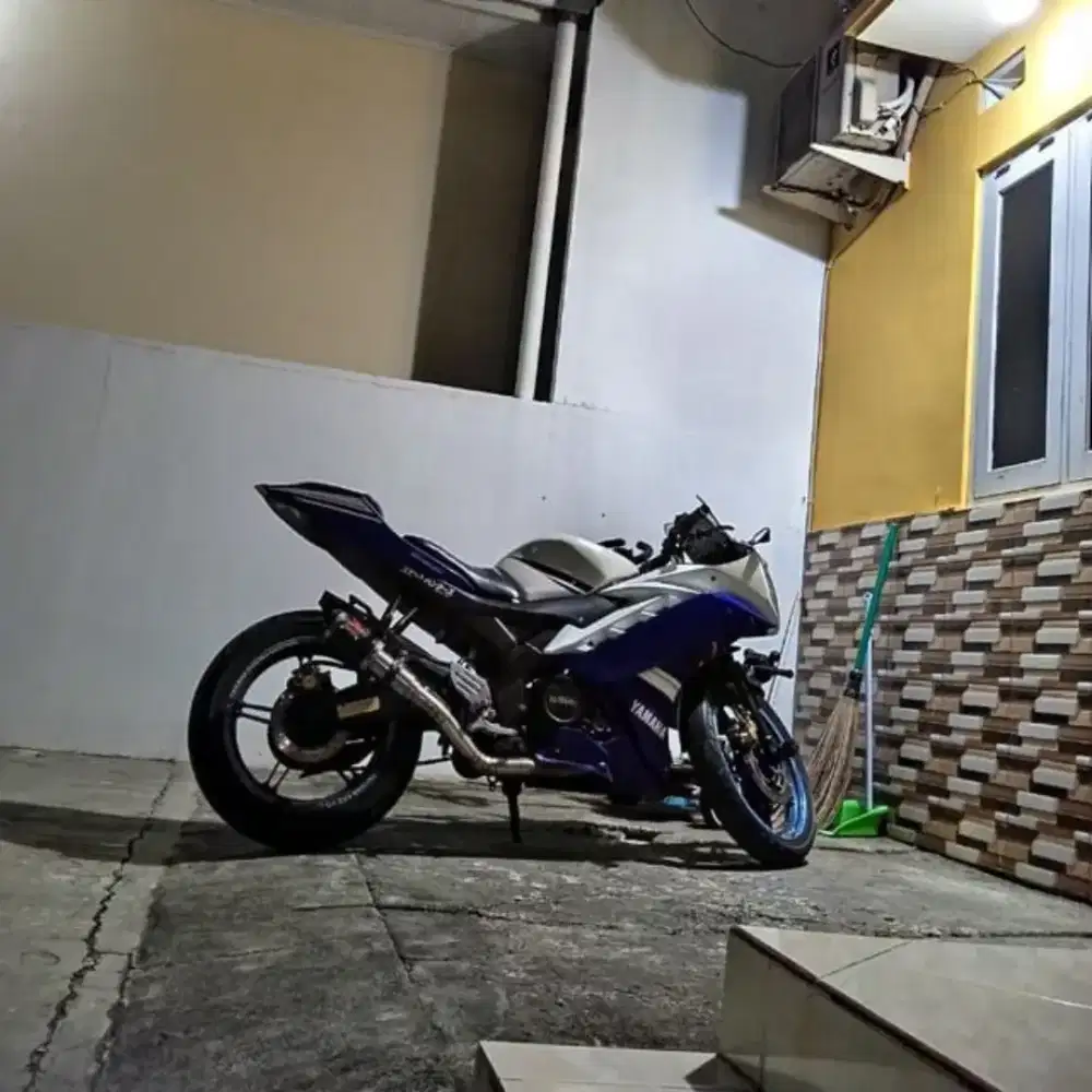 yamaha r15 v2 2015