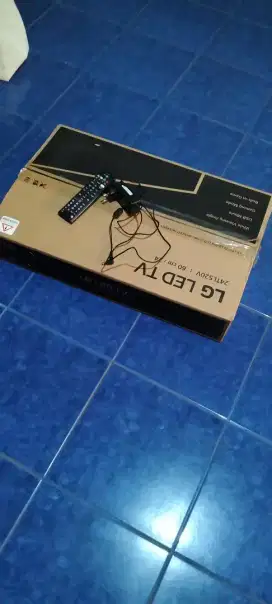 Tv LED LG 24 inch kondisi kaya baru ..lengkap remote +  dus