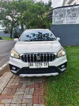 Suzuki SX4 S Cross Mulus Tangan Pertama