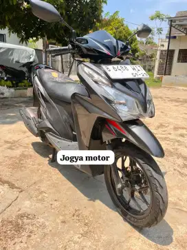 Honda Vario 125 iss tahun 2013 cash