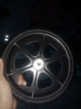 Dijual ban depan kursi roda uk 20cm