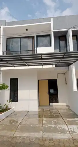 Rumah GAP Dekat Tol LRT Kota Bekasi Timur, Baru 2/1 LANTAI, Mewah Harga Murah Exclusive, Jual Dijual