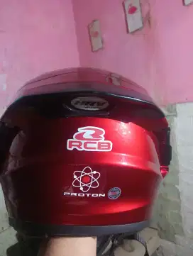 Helm HRV PROTON MERAH
