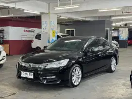 HONDA ACCORD VTI-L 2.4 2017 HITAM