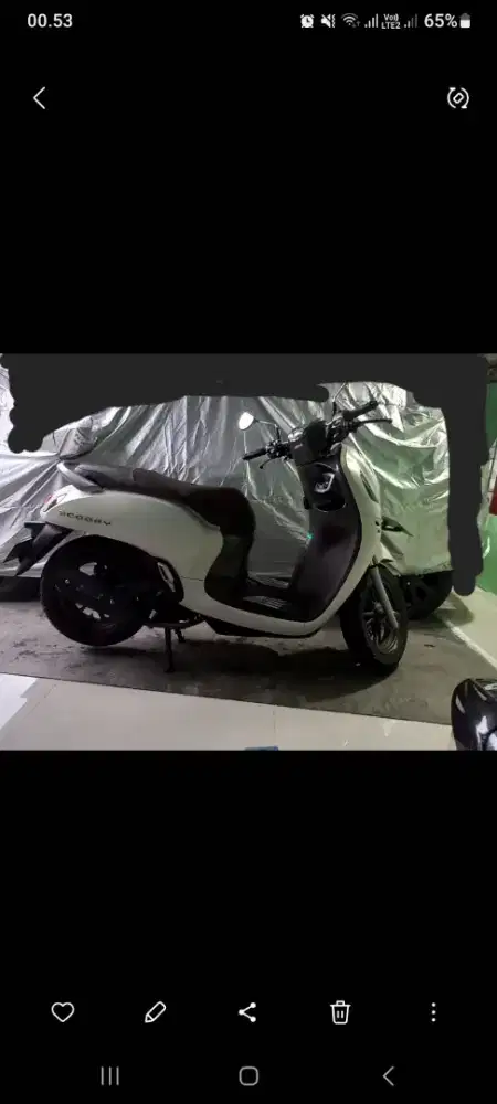 Scoopy New Prestige
