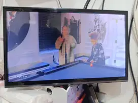 SAMSUNG TV DIGITAL 22 INCH