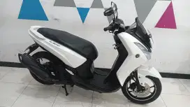 Yamaha LEXI 125 Putih 2019 Mulus