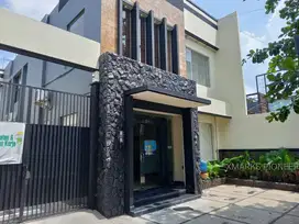 Dijual Kantor Tempat Usaha Surabaya Pusat dekat bagus terawat