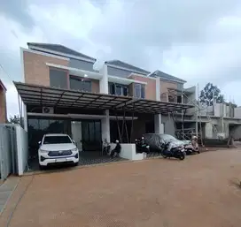 Rumah Siap Huni Dekat Tol Kota Wisata Cibubur, Dp Suka2 Free Biaya2
