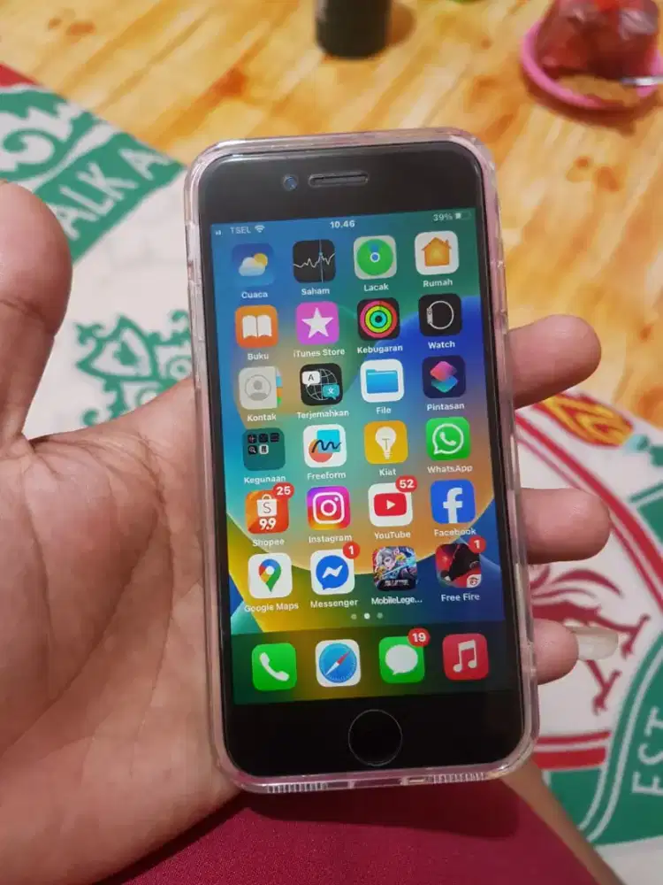 Iphone 8 64gb all operator sidik jari aktif BH 71% normal semua