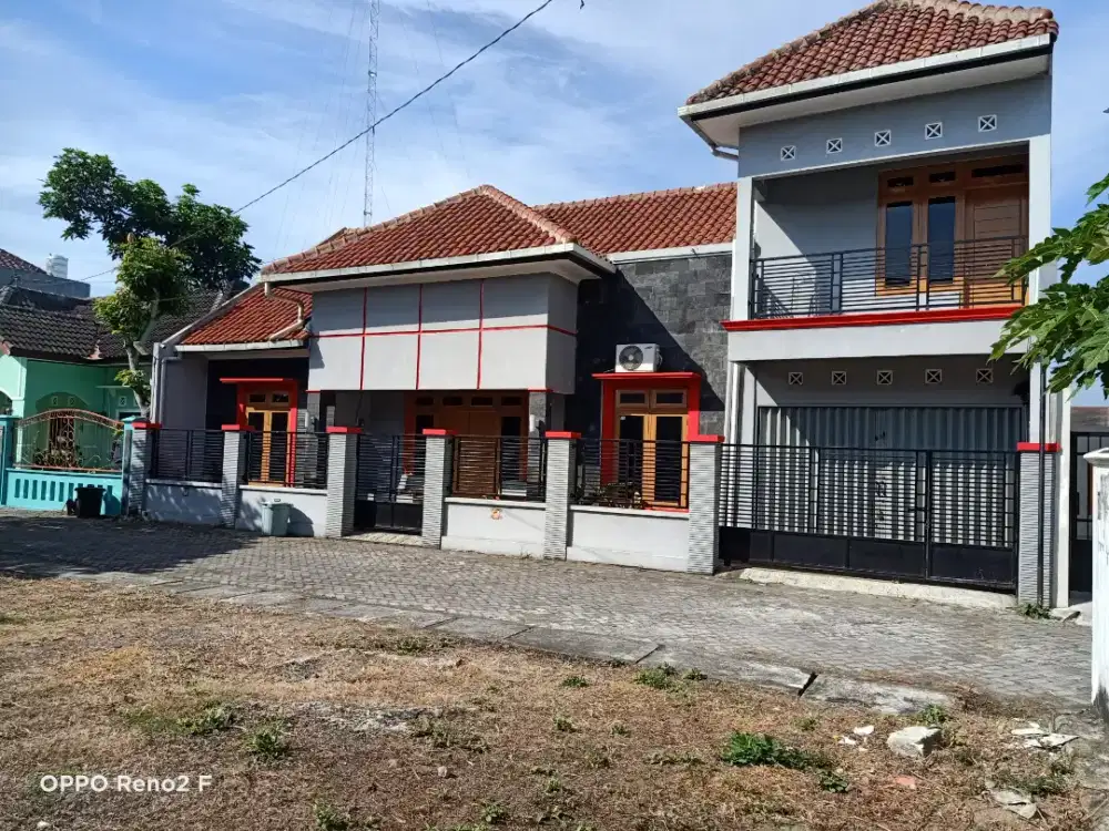 Rumah Besar Full Furnished Sewa Mingguan Bulanan Murah