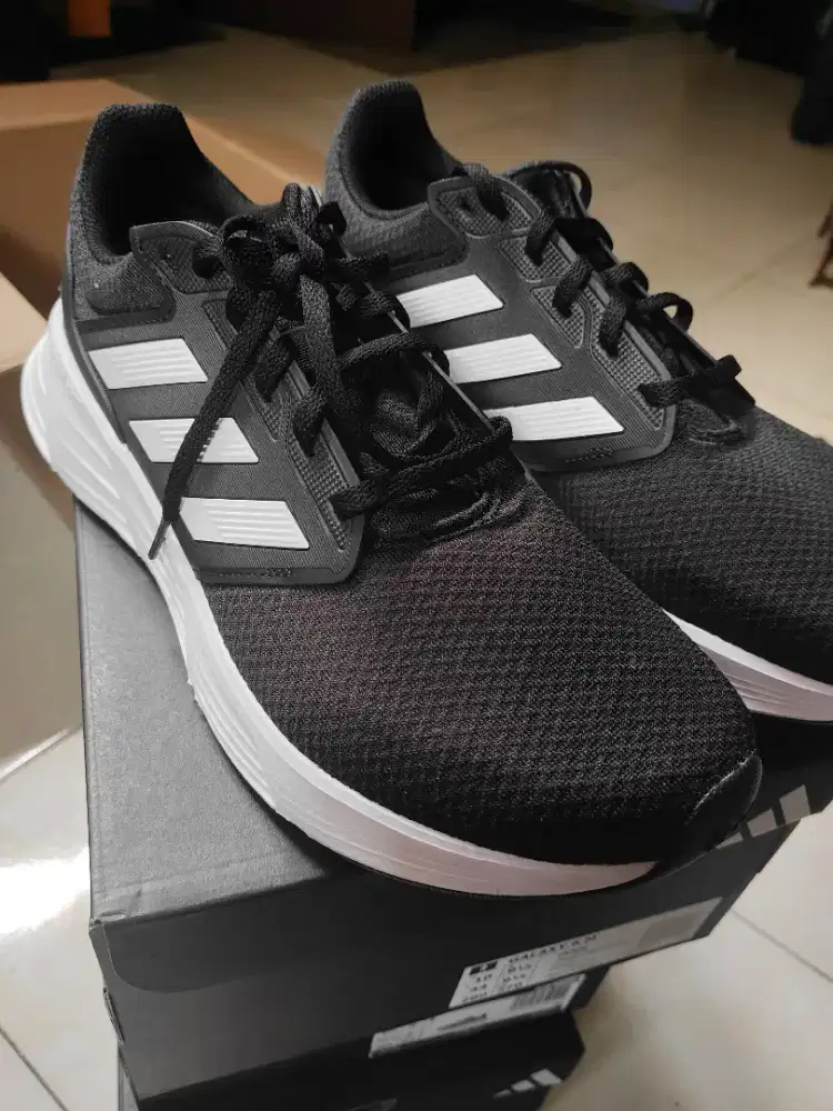 Sepatu Running Adidas Galaxy 6 Male