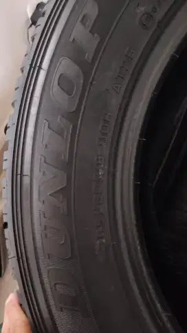 Ban Dunlop Grandtrek Hilux