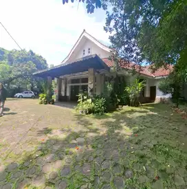 Rumah hook sayap riau jl taman peramuka-jl bengawan strategis komersil