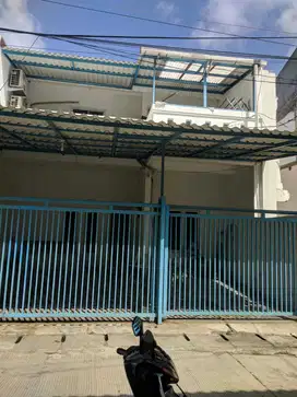 RUMAH SIAP HUNI 2 LANTAI KELAPA GADING