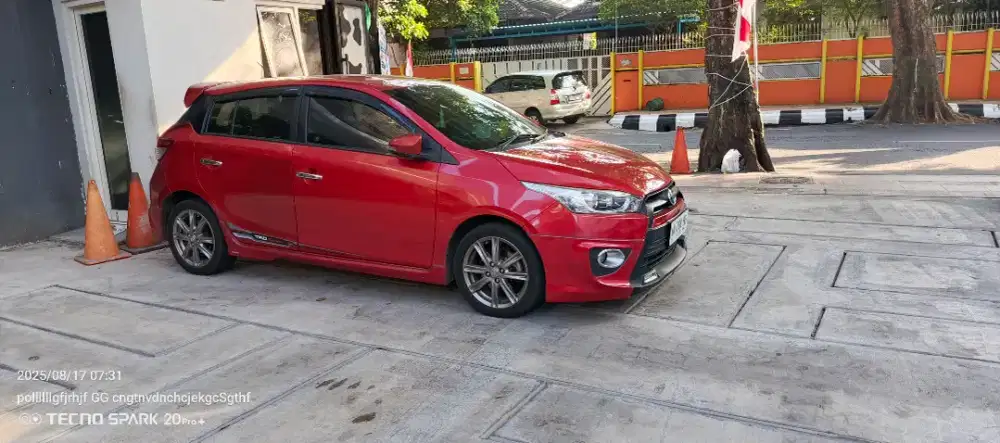 Toyota yaris trd sportivo AT matic 2015