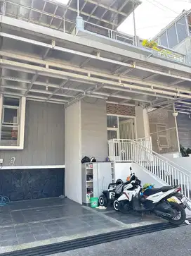 TURUN HARGA PALING MURAH Rumah 2 lantaitinggal dikota bandung rumah di