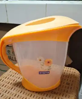 Teko air plastik