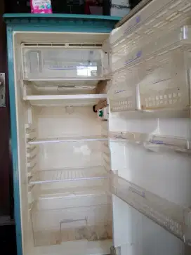 Jual kulkas bekas