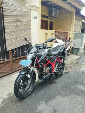 Dijual Honda CB 150r
