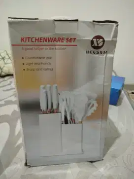 KITCHENWARE SET HEESEM DEPOK