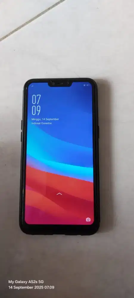Oppo A3s kondisi mulus 95 persen