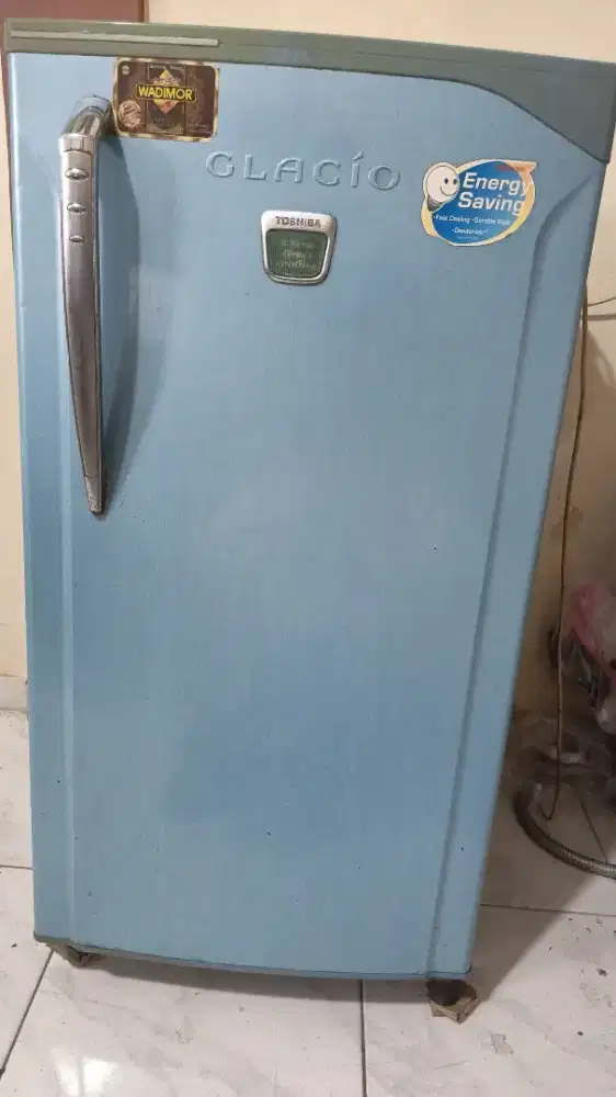 Kulkas toshiba 1 pintu