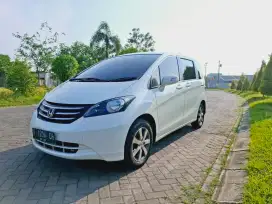 Honda Freed PSD 2011 Ac digital Bagus