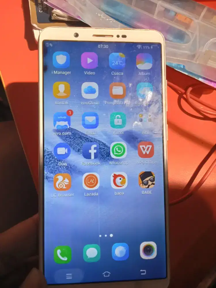 Handphone VIVO Y71 Vivo