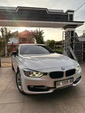 BMW 320 D Diesel Turbo AT 2015