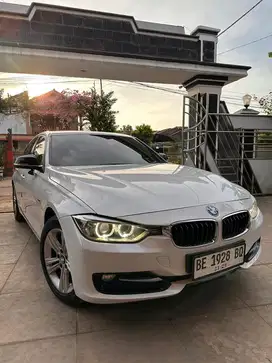 BMW 320 D Diesel Turbo AT 2015