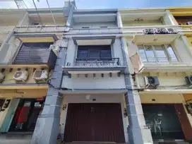 VILLA BUKIT MAS 3 Lantai ‼️ Disewakan Ruko dekat Mayjend Sungkono