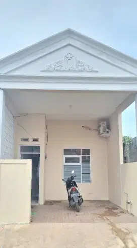 Disewakan rumah strategis di komplek griya rantau asri bypass