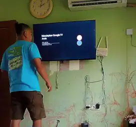 Bracket gantungan tv tempelan tv/briket tv/braket tv/breket tv